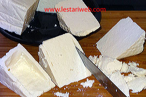 Mengiris Tahu Batagor