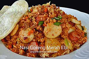 Nasi Goreng Merah Ebi