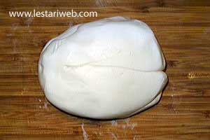 Adonan Bungkus Lepek Binti