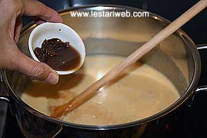 Air Asam Masak Sengkuang