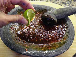 Air Jeruk Pencok Lele