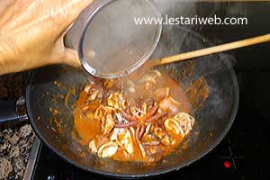 Air Panas Untuk Cumi