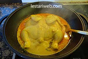 santan untuk kuah ayam bekakak