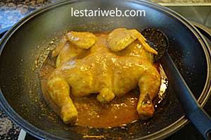kecap manis untuk masakan ayam bekakak