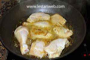 Ayam Bumbu Hijau Digoreng