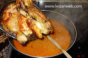 Ayam Goreng Bumbu Lumajang