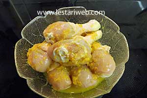 Ayam Goreng ketumbar dimarinasi