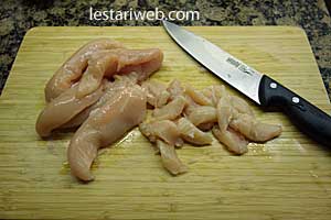 Ayam Nanas Tumis Tauco Step 1