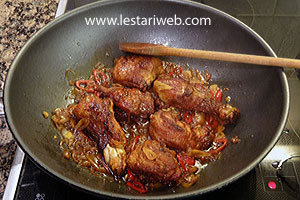 Ayam Semur Jawa Matang