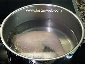 Ayam Soto Medan Direbus