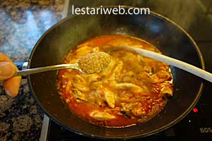 Ayam Tinoransak Step 10