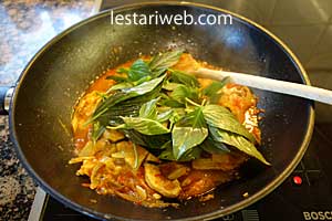 Ayam Tinoransak Step 13