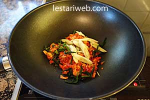 Ayam Tinoransak Step 4