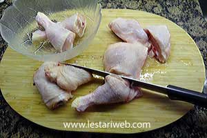 Ayam Untuk Manu Kinowu