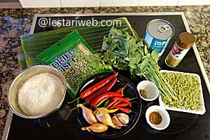 Bahan untuk membuat botok lamtoro