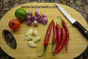 Bahan Sambal Ayam Pelalah