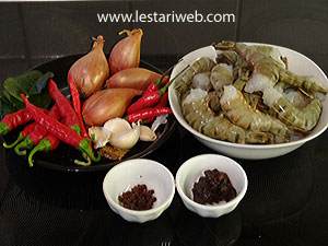 Bahan Udang Asam Pedas