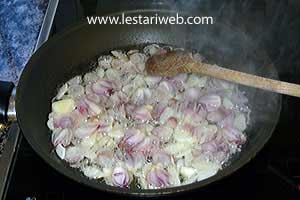 Bawang Merah Putih Tumis