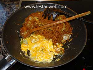 Bihun Goreng Step12 
