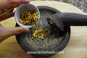 Bumbu Halus Bola Daging