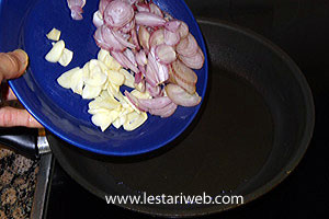 Bumbu Iris Sambal Pundang