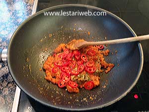 Bumbu Krecek Kedelai Tumis