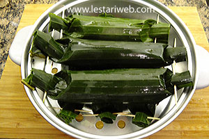 Bungkusan Brengkes Peda