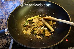  Masak Daging Iris Manis Step 6