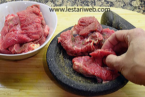 Daging Lapis Dibumbui