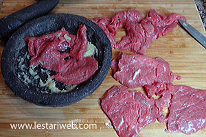 Daging Semur Dipotong