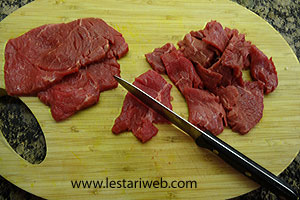 Daging Untuk Mie Jambi