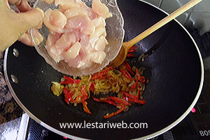 Filet Ayam Untuk Cah Ayam