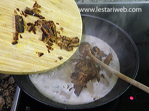 Gula Merah Dendeng Ragi