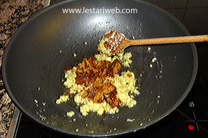 Gula Untuk Mesre Daging