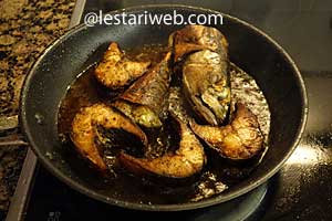 Masak Ikan Goreng Tumis Terong Step 5