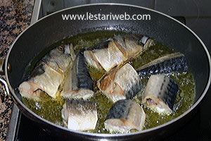 Ikan Tenggiri Digoreng