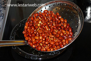 Kacang Goreng