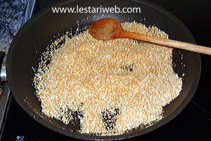 Kelapa Kering Sangrai