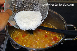 Kelapa Parut Binte Biluhuta