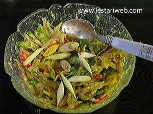 Kemangi Serai Pepes Teri