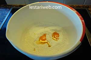 Kembang Goyang Step 3