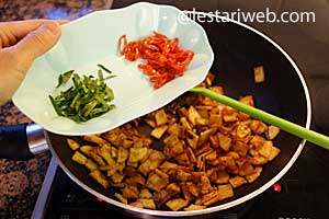 Masak Kering Kentang Step 12