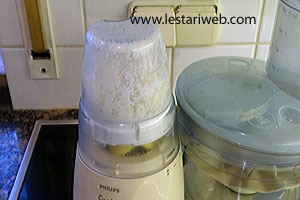 Ketan Diblender Kasar