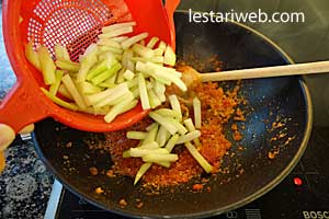 Lodeh Tahu Labu Siam Step 10