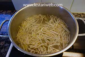 Lontong Pecel Step 4