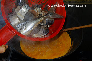 Masak Tenggiri Khas Papua