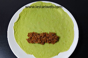 Melipat Kulit Dadar Gulung