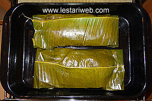 Memanggang Pepes Ikan