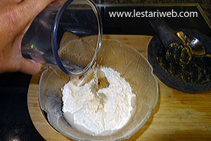 Membuat Adonan Gimbal