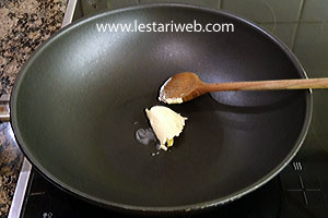 Mentega Untuk Daging Lapis